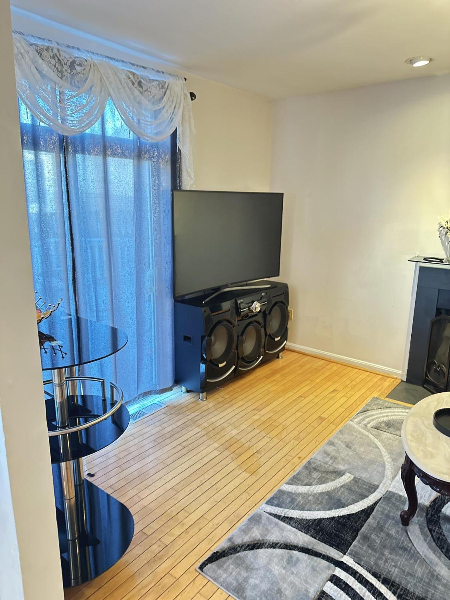 Special Rate Worthy Posh And Magnificent 4 Bedrooms And Two & Half Bath Greenbelt Exterior photo